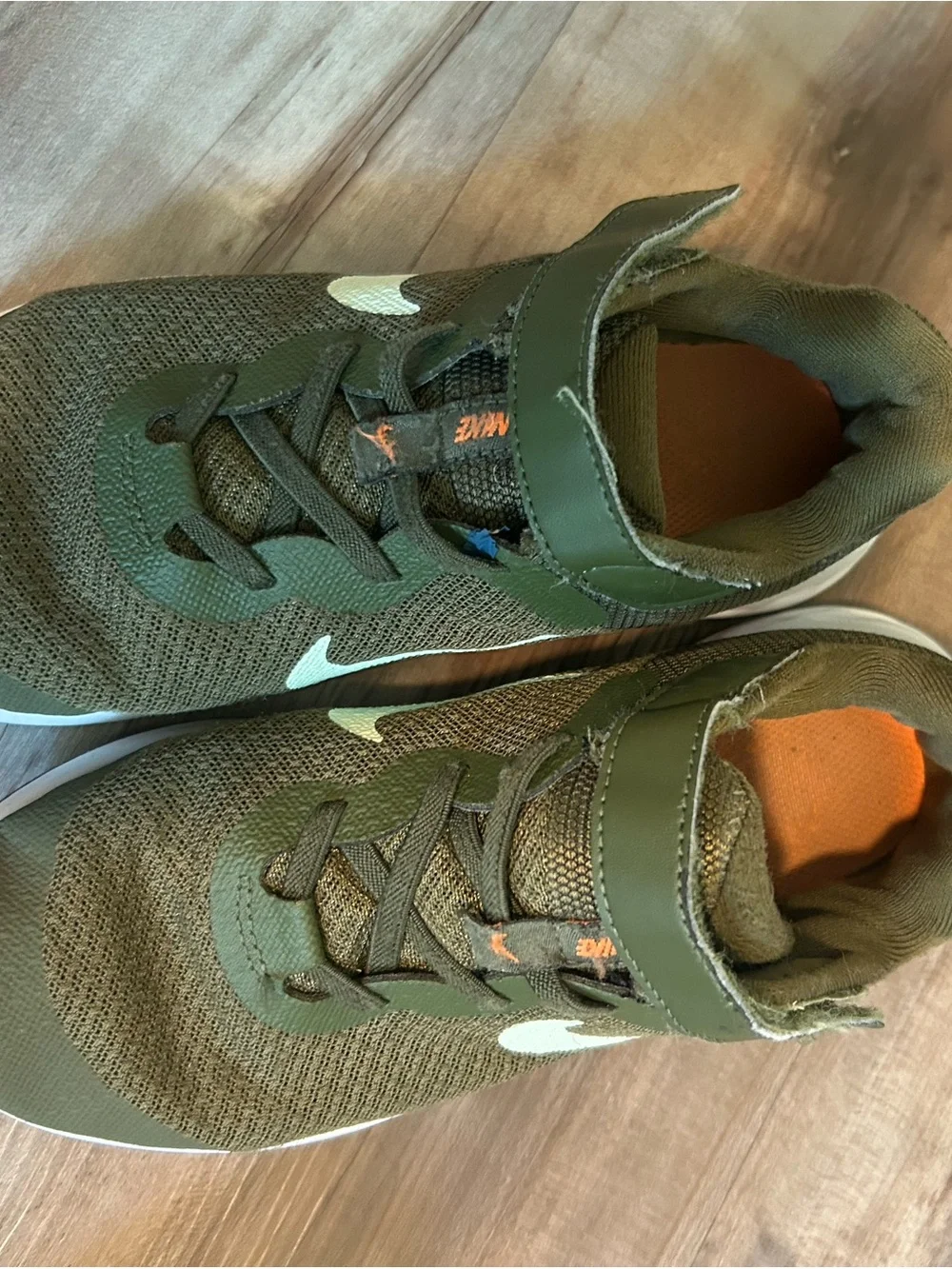 Nike Kids Revolution 6 Sneaker